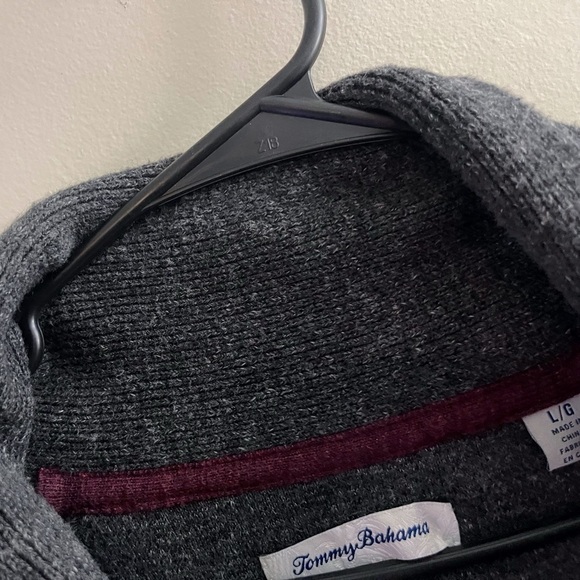 Vintage Tommy Bahama Shawl Charcoal Grandpa Cardigan Palm Trees Dolphin Design L - Picture 5 of 5